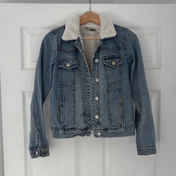 Topshop Jackets & Blazers - Topshop Blue Jean Jacket with Cream Collar